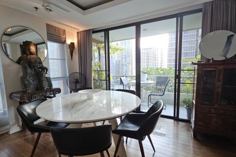Condo à Pathum Wan, Bangkok, Thaïlande, 3 chambres № 201199 - photo 14