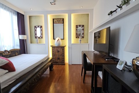 Condo à Pathum Wan, Bangkok, Thaïlande, 3 chambres № 201199 - photo 19