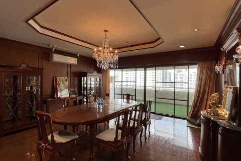 คอนโดมิเนียมในกรุงเทพฯ, ประเทศไทย, 3 ห้องนอน № 201202 - รูปถ่าย 12