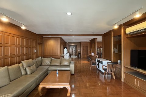 คอนโดมิเนียมในกรุงเทพฯ, ประเทศไทย, 3 ห้องนอน № 201202 - รูปถ่าย 3