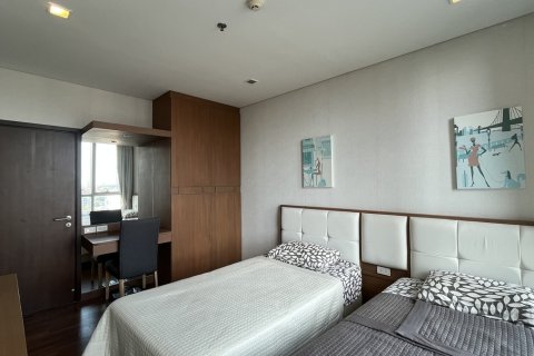Condo in Watthana, Bangkok, Thailand, 2 bedrooms № 201197 - photo 7