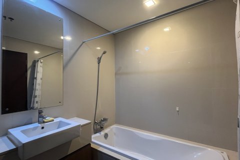 Condo in Watthana, Bangkok, Thailand, 2 bedrooms № 201197 - photo 4