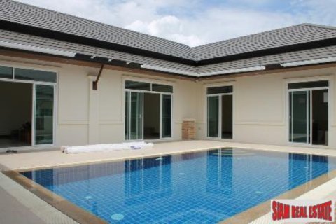 Villa in Hua Hin, Thailand 2 bedrooms № 202452