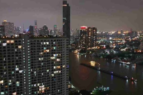 Condo in Thonburi, Bangkok, Thailand, 2 bedrooms № 183311 - photo 3