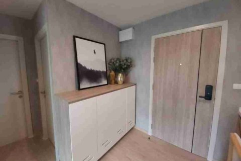 Condo in Bangkok, Thailand, 2 bedrooms № 183309 - photo 29