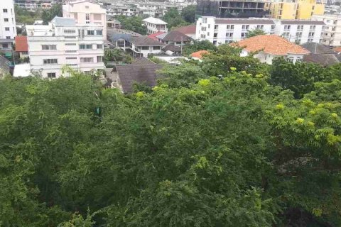 Condo in Bangkok, Thailand, 1 bedroom № 183308 - photo 15