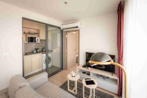 Condo in Bangkok, Thailand, 2 bedrooms № 183313 - photo 9