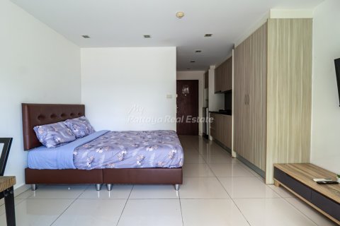 Studio dans le Condo à Pattaya, Thaïlande  № 205060 - photo 5