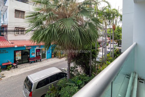 Studio dans le Condo à Pattaya, Thaïlande  № 205060 - photo 9