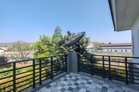 Дом в Ханг Донге, Таиланд с 4 спальнями  № 163488 - фото 2