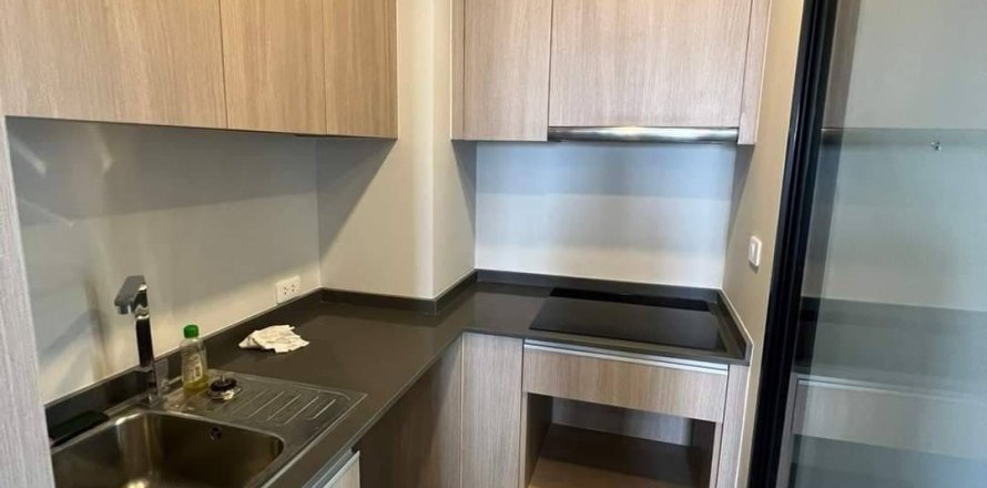 Condo in Bang Sue, Bangkok, Thailand, 2 bedrooms  № 163485