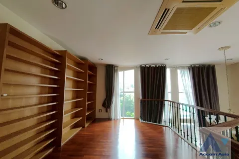 Haus in Watthana, Bangkok, Thailand 4 Schlafzimmer № 214844 - Foto 5