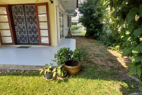 Maison à Saphan Sung, Bangkok, Thaïlande 4 chambres № 141704 - photo 2