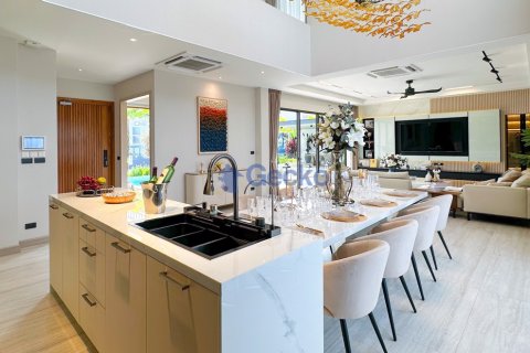 บ้านในพัทยา, ประเทศไทย 4 ห้องนอน № 196676 - รูปถ่าย 21