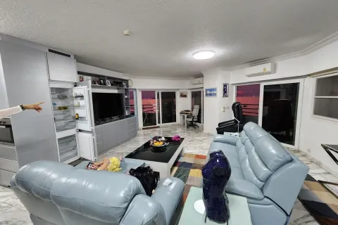 Condominio de 2 dormitorios en Pattaya, Tailandia № 211730 - foto 19