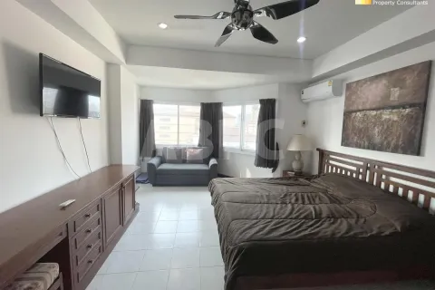 Condominio de 1 dormitorio en Jomtien Beach, Pattaya, Tailandia № 211735 - foto 7