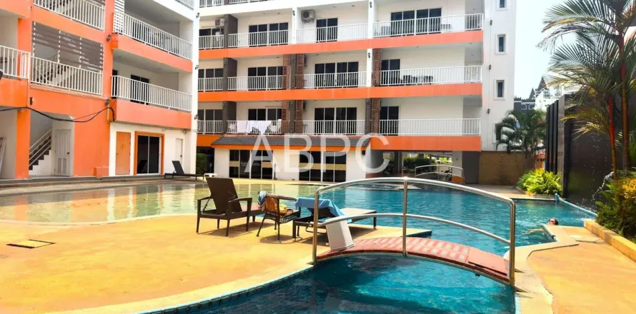 Estudio en el condominio en Pattaya, Tailandia № 211733