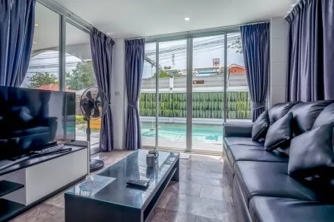 Casa de 7 dormitorios en Jomtien Beach, Pattaya, Tailandia № 211732 - foto 19