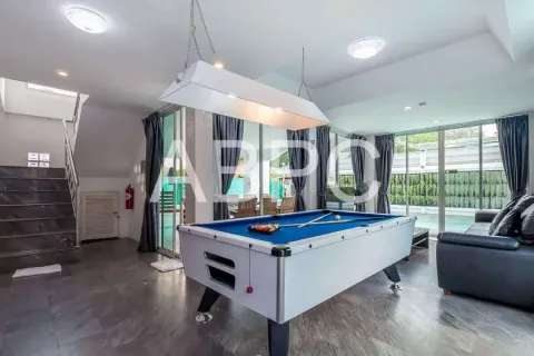 Casa de 7 dormitorios en Jomtien Beach, Pattaya, Tailandia № 211732 - foto 7