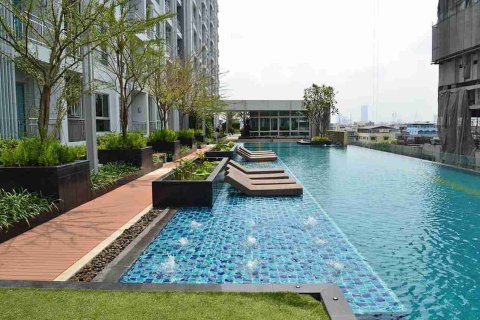 Condo in Thonburi, Bangkok, Thailand, 2 bedrooms № 183404 - photo 2