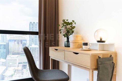 Condo in Bangkok, Thailand, 2 bedrooms № 187766 - photo 8