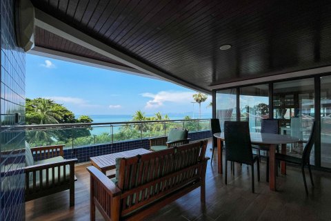 Condo in Pattaya, Thailand, 2 bedrooms  № 140345 - photo 1