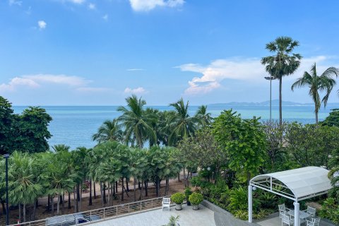 Condo in Pattaya, Thailand, 2 bedrooms  № 140345 - photo 6