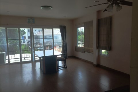 Дом в Ратхум Тхани, Таиланд с 9 спальнями  № 151320 - фото 13