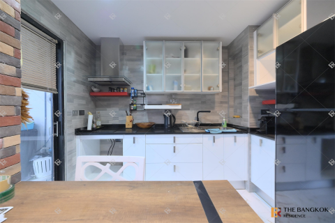Condo in Bangkok, Thailand, 1 bedroom № 190991 - photo 9