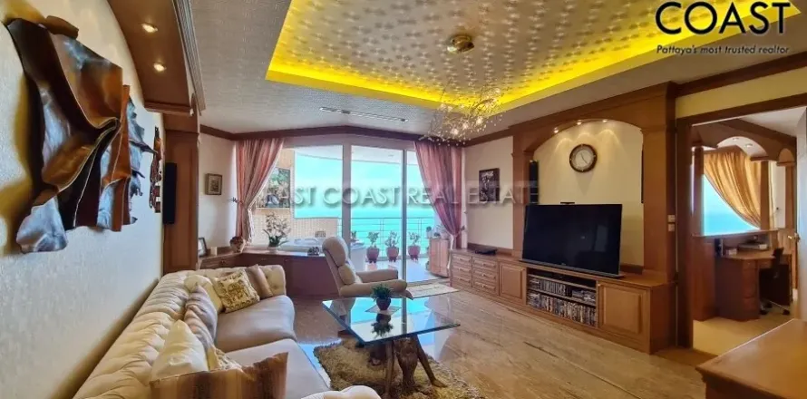 Condominio de 2 dormitorios en Jomtien Beach, Pattaya, Tailandia № 213014
