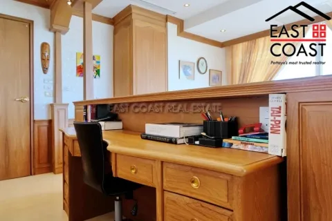 Condominio de 2 dormitorios en Jomtien Beach, Pattaya, Tailandia № 213014 - foto 15