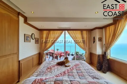 Condominio de 2 dormitorios en Jomtien Beach, Pattaya, Tailandia № 213014 - foto 13