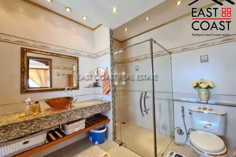 Condominio de 2 dormitorios en Jomtien Beach, Pattaya, Tailandia № 213014 - foto 19