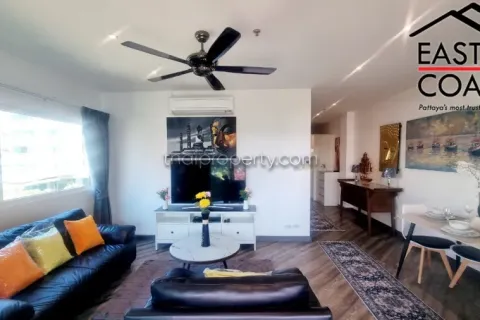 Condominio de 2 dormitorios en Pattaya, Tailandia № 213017 - foto 2