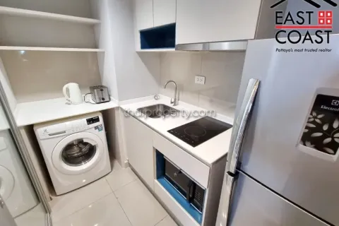 Condominio de 2 dormitorios en Pattaya, Tailandia № 213011 - foto 3