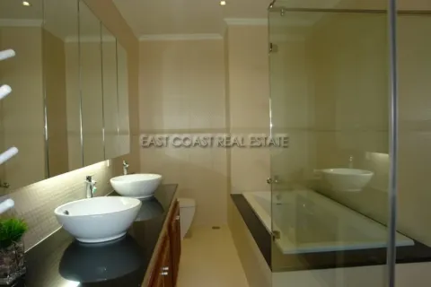 Casa de 6 dormitorios en Jomtien Beach, Pattaya, Tailandia № 213012 - foto 20