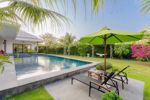 Villa in Cha-am, Thailand 4 bedrooms № 146231 - photo 9