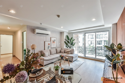 Condo in Bangkok, Thailand, 3 bedrooms  № 188194