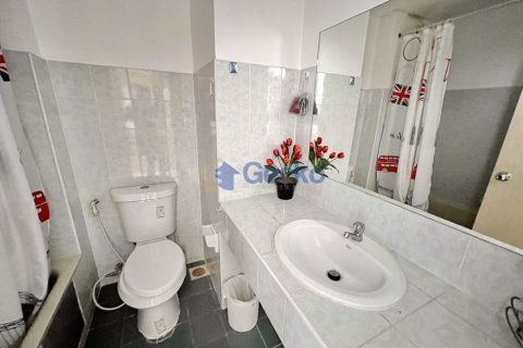 Estudio en el condominio en Pattaya, Tailandia № 209403 - foto 10