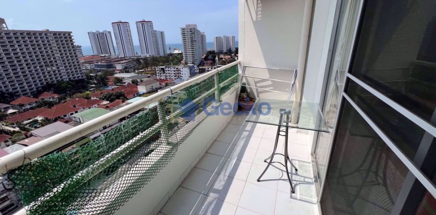 Estudio en el condominio en Pattaya, Tailandia № 209403