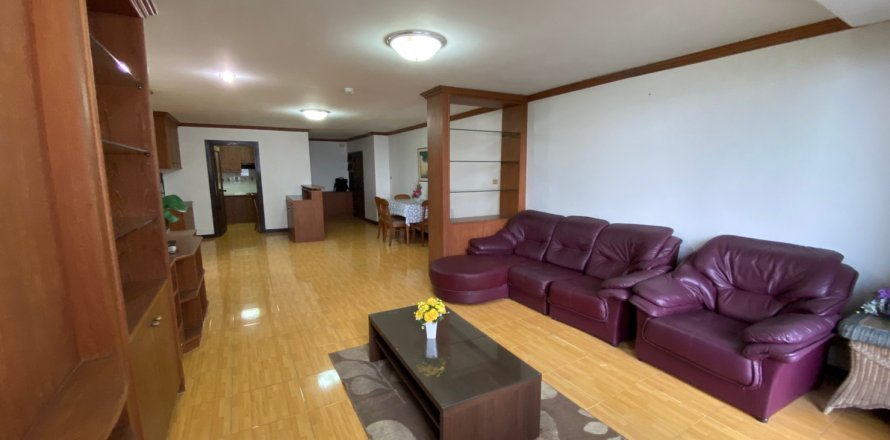 Condo in Bangkok, Thailand, 2 bedrooms № 143523