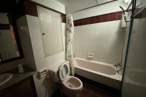 Condo à Bangkok, Thaïlande, 2 chambres  № 143525 - photo 11