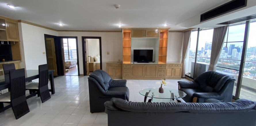 Condo in Bangkok, Thailand, 2 bedrooms  № 143526