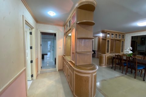 Condo à Bangkok, Thaïlande, 2 chambres  № 143527 - photo 9