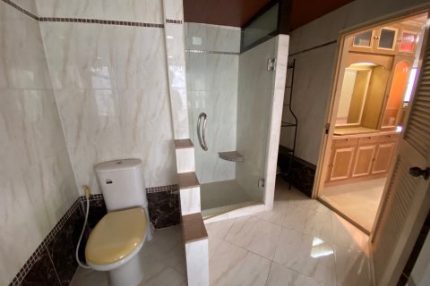 Condo à Bangkok, Thaïlande, 2 chambres  № 143527 - photo 5