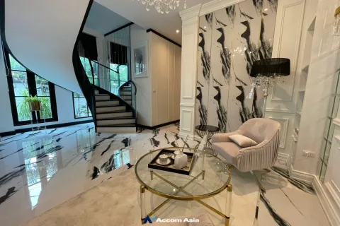 Haus in Watthana, Bangkok, Thailand 4 Schlafzimmer № 214660 - Foto 6