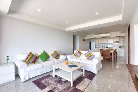 Condo in Ko Samui, Thailand, 1 bedroom  № 162305 - photo 3