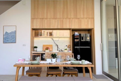 Villa in Pattaya, Thailand 4 bedrooms № 162308 - photo 5