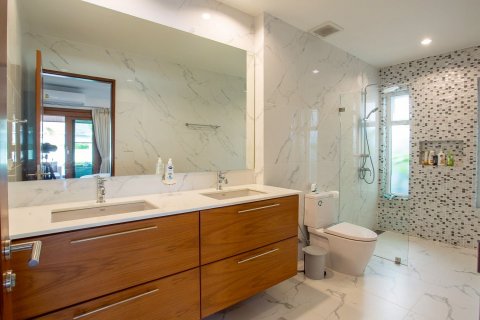 Villa à Hua Hin, Thaïlande 3 chambres № 141712 - photo 16