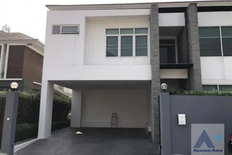 House in Wang Thonglang, Bangkok, Thailand 4 bedrooms № 217006